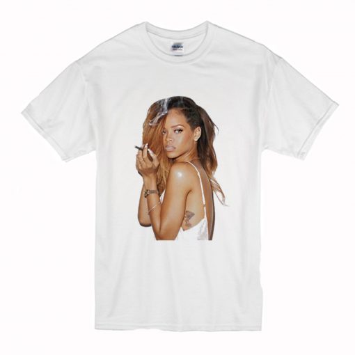 Rihanna Smoking Cigarette T-Shirt (Oztmu)