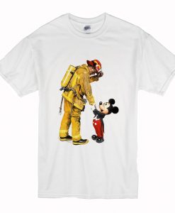 Firefighter Fireman and Mickey Mouse T Shirt (Oztmu)