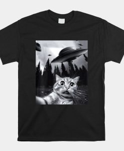 Cat Selfie With Ufos Alien Extraterrestrial Ufo Believer Shirt