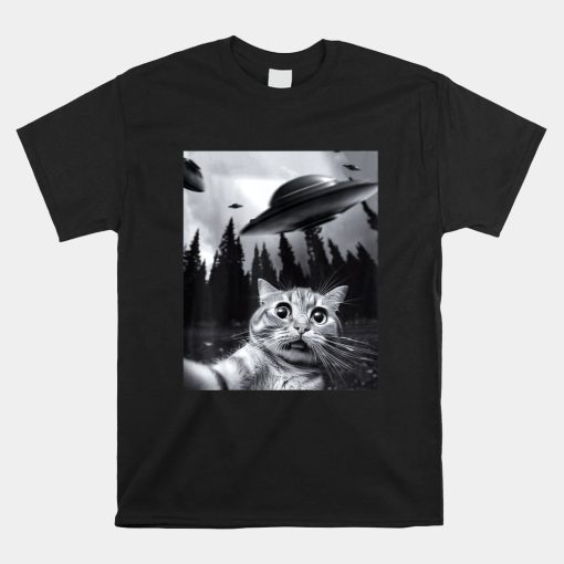 Cat Selfie With Ufos Alien Extraterrestrial Ufo Believer Shirt