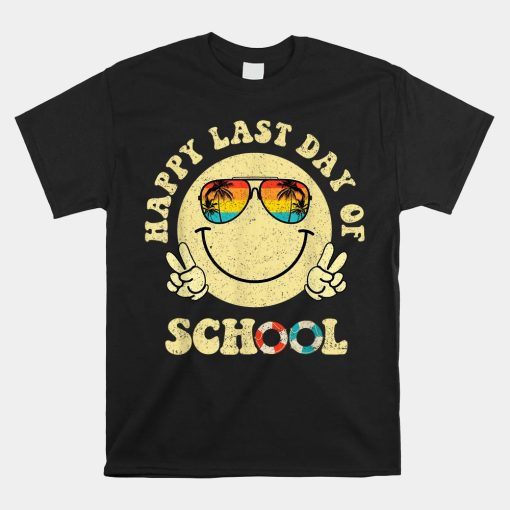 Smile Face Retro Groovy Happy Last Day Of School Graduation Shirt